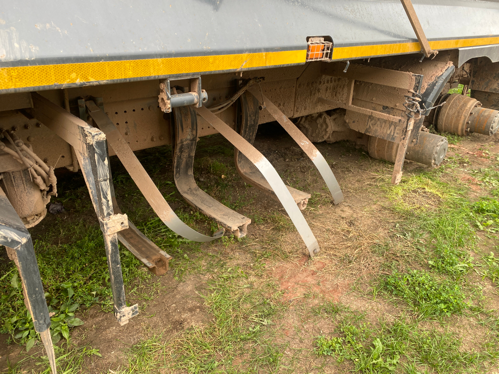 Howo T5G 8x4 Самосвал ZZ3317V386GE1 (Дизельный, 10,5 л, 440 л.с., МТ)