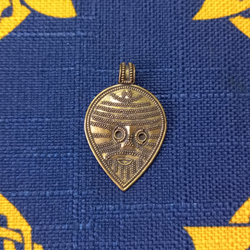 Подвеска. Клад из Фельсхаген 10 в.