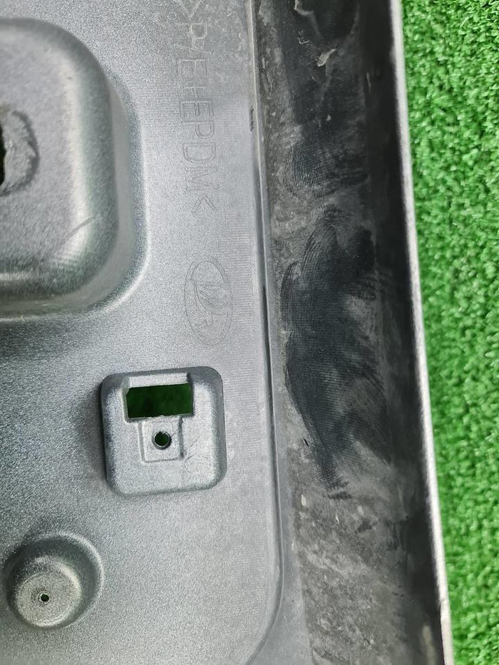 Бампер передний Lada Granta (2018-н.в.)