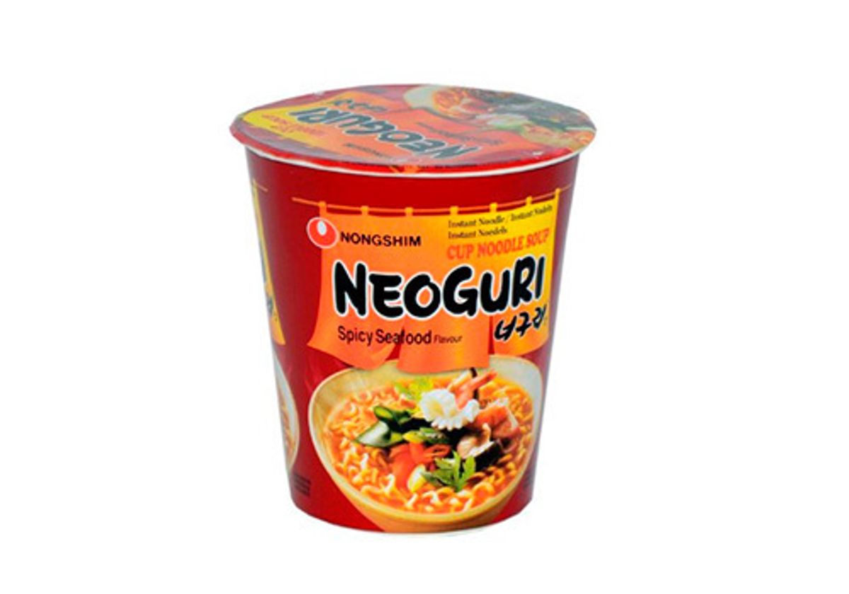Лапша Неогури с морепродуктами острая, 62г