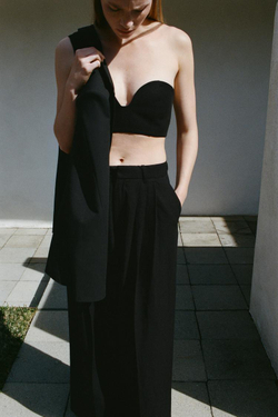 ZARA ТОП БАНДО С ВЫРЕЗОМ СЕРДЕЧКОМ, ЧЕРНЫЙ