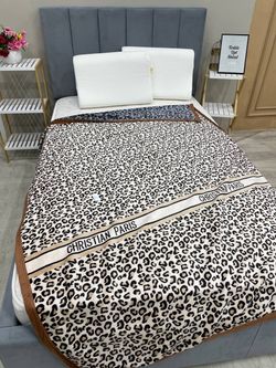 Плед БРЕНД 1,5сп ЛИКВИ