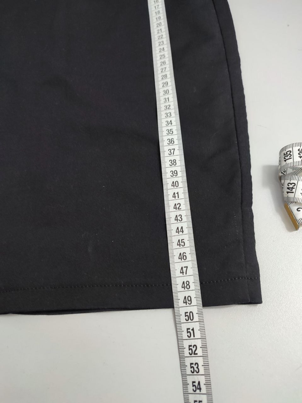 Юбка Jin Hong черная 40 размер