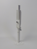 А11.21.90 Кронштейн напольный внутренний для стальных панельных радиаторов высотой 500-700 мм, стойка 10*30*900мм