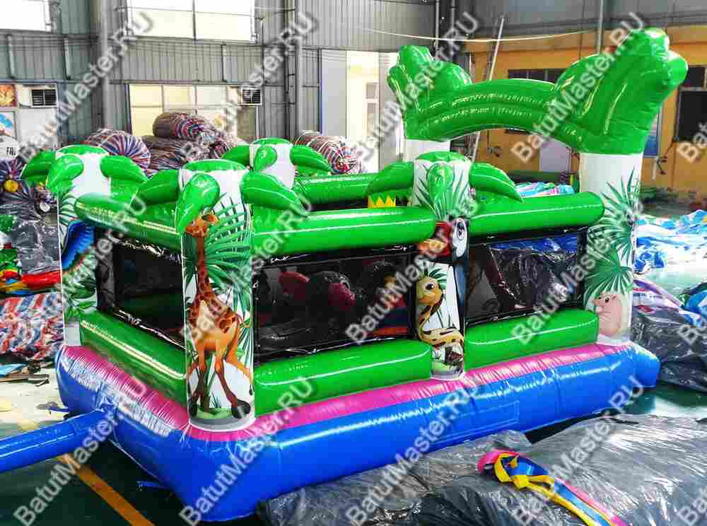 Коммерческий надувной батут "Национальный парк" 4*3*3 м