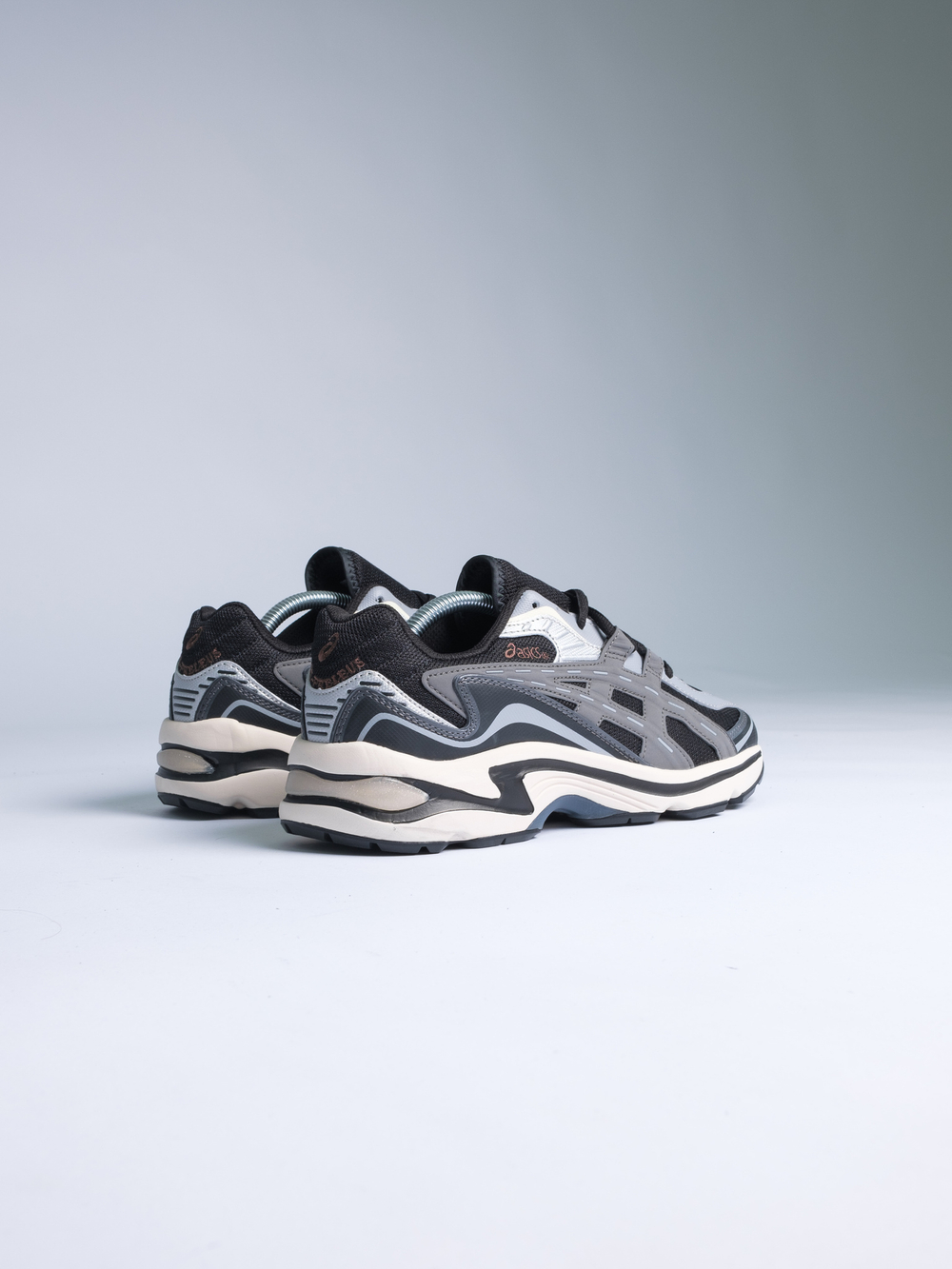 Кроссовки Asics Gel-Preleus (чёрн.-сер.)
