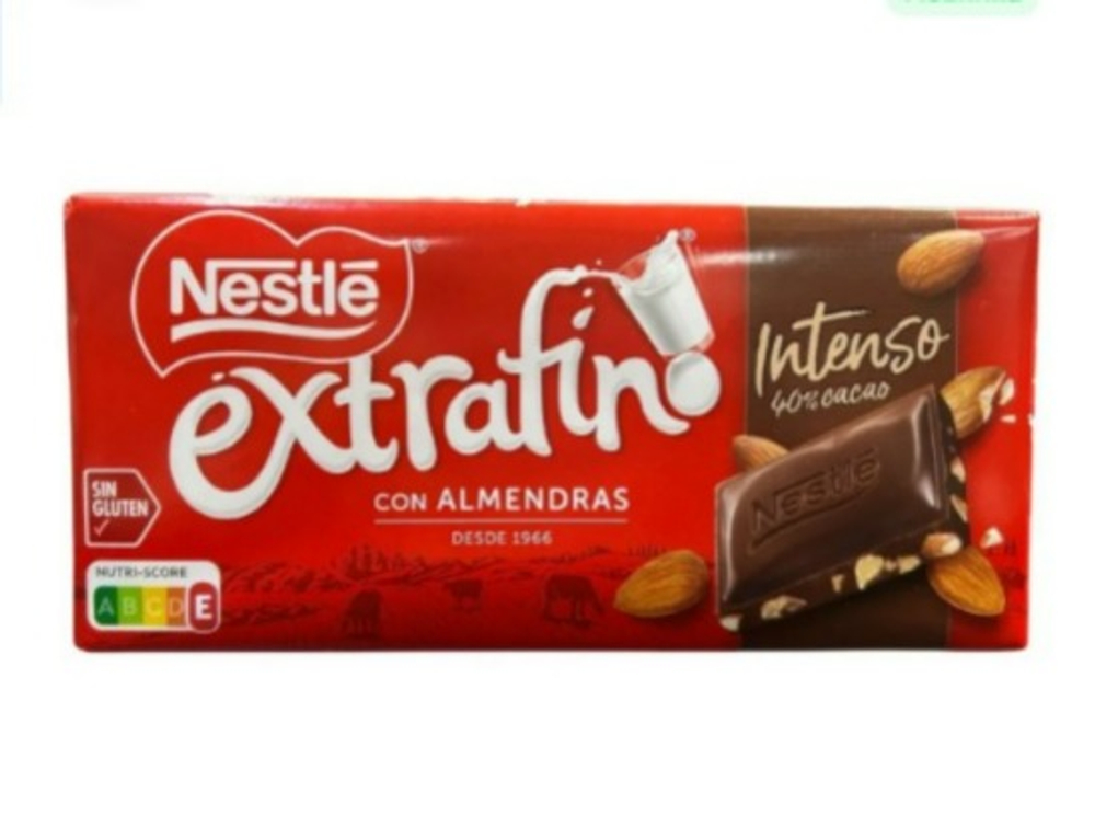Шоколад Nestle Extrafino Молочный Intenso с миндалем 123г*28шт Испания
