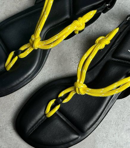 Сандалии The Puh