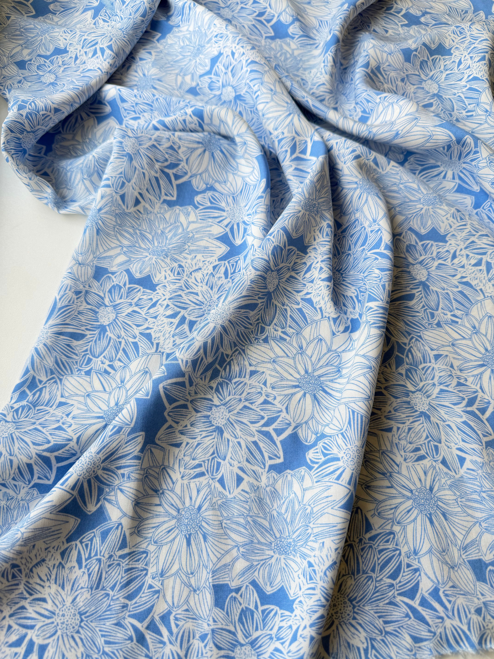 Вискоза (штапель) Цветочный ажур (голубой)