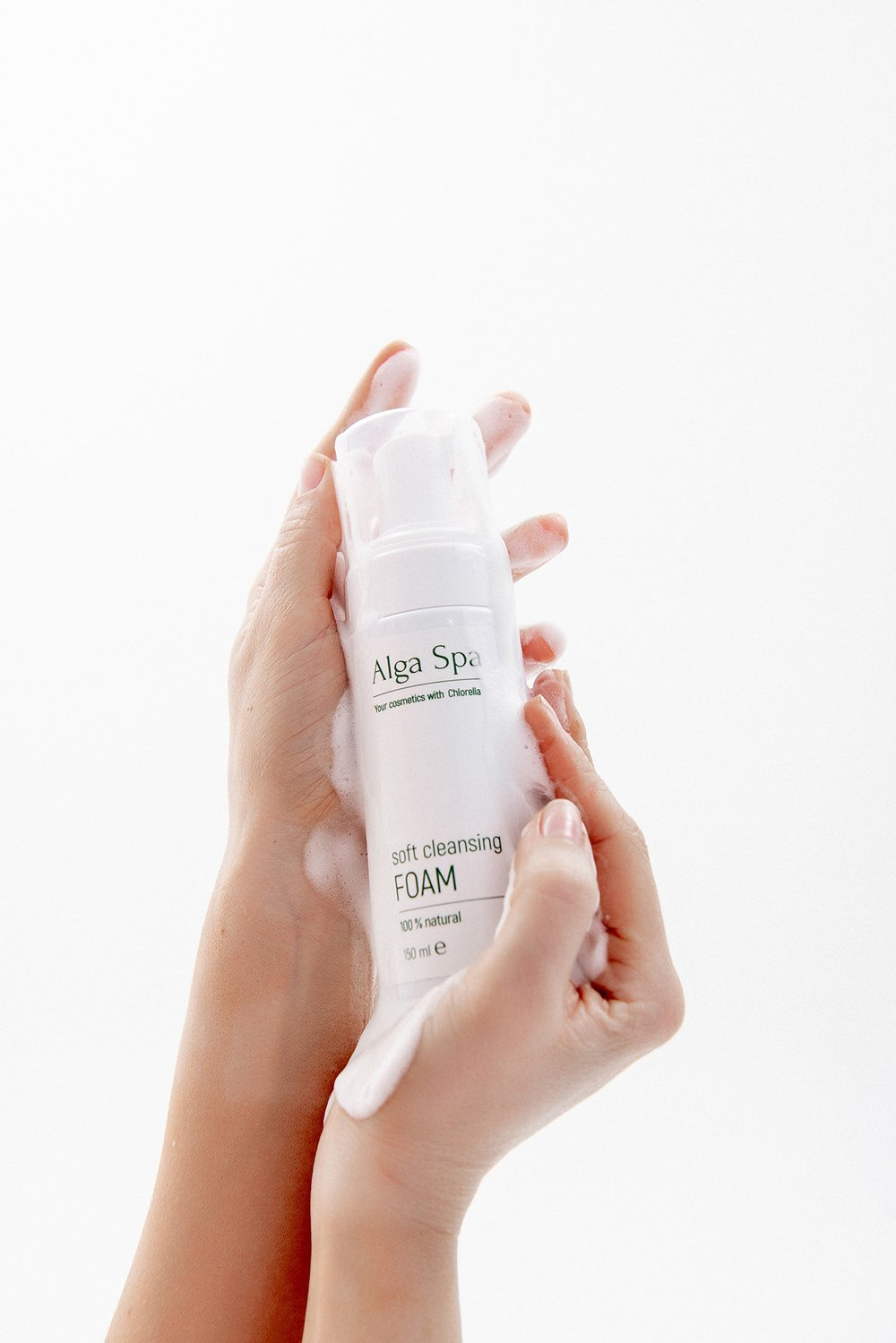 Мягкая пенка для умывания Soft cleansing foam на основе живой суспензии микроводоросли Chlorella, ТМ ALGA SPA