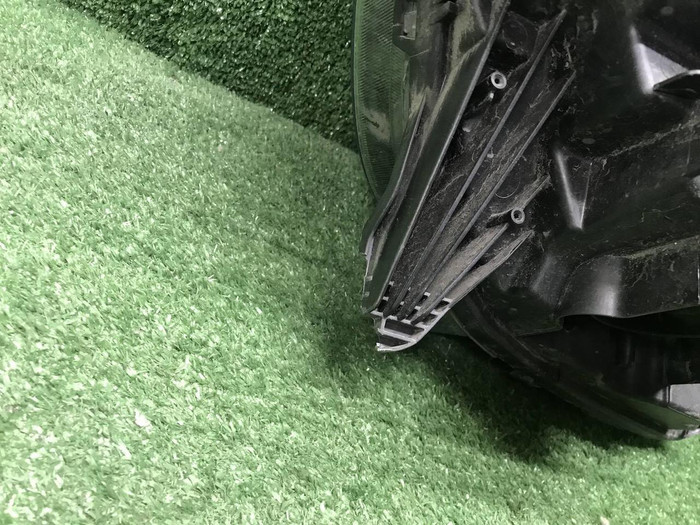 Битая Фара левая Smart Fortwo 3 (14-нв) галоген