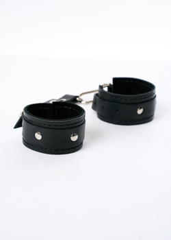 Наручи Бархатные оковы