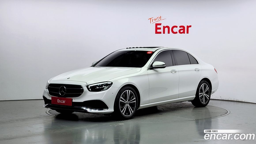 Mercedes-Benz E-Class W213 E250 Avangarde (08.2021)