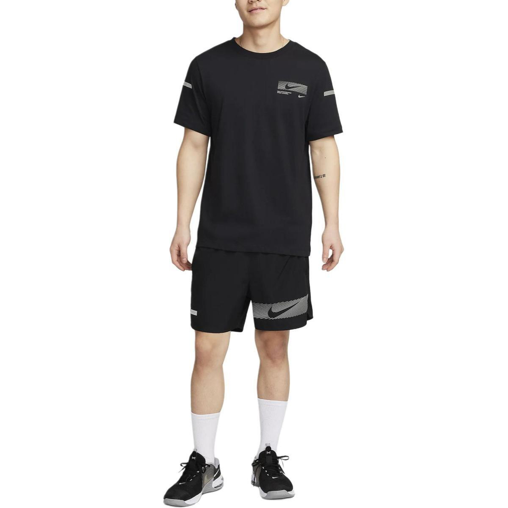 Шорты Nike Challenger Flash logo, FN3049-010