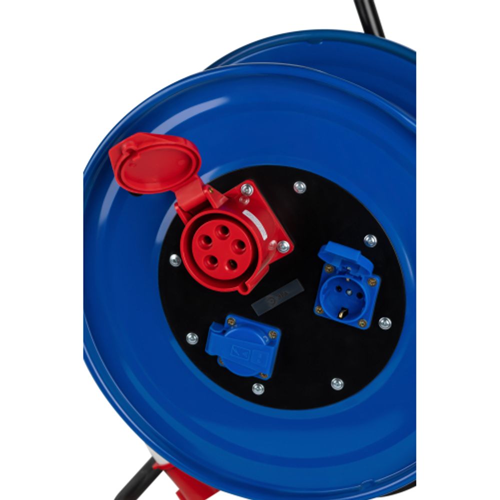 Удлинитель силовой ЭРА IND380-RM-3e-5x2,5-30m-IP44 380В на катушке 3 розетки 1xCEE 5P/2xSCHUKO 30м КГ 5х2,5 32А IP44 | Силовые удлинители