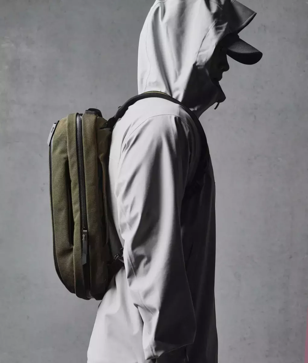 Сумка-рюкзак Alpaka Elements Tech Brief Pro 15L