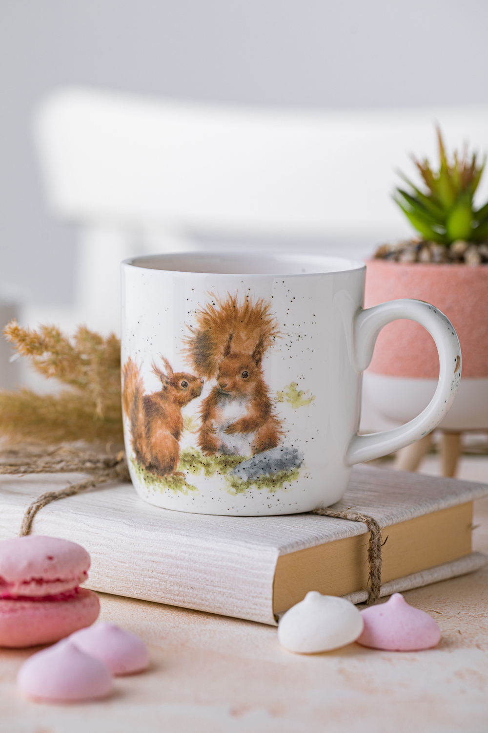 Кружка 310мл Белочки подружки Royal Worcester