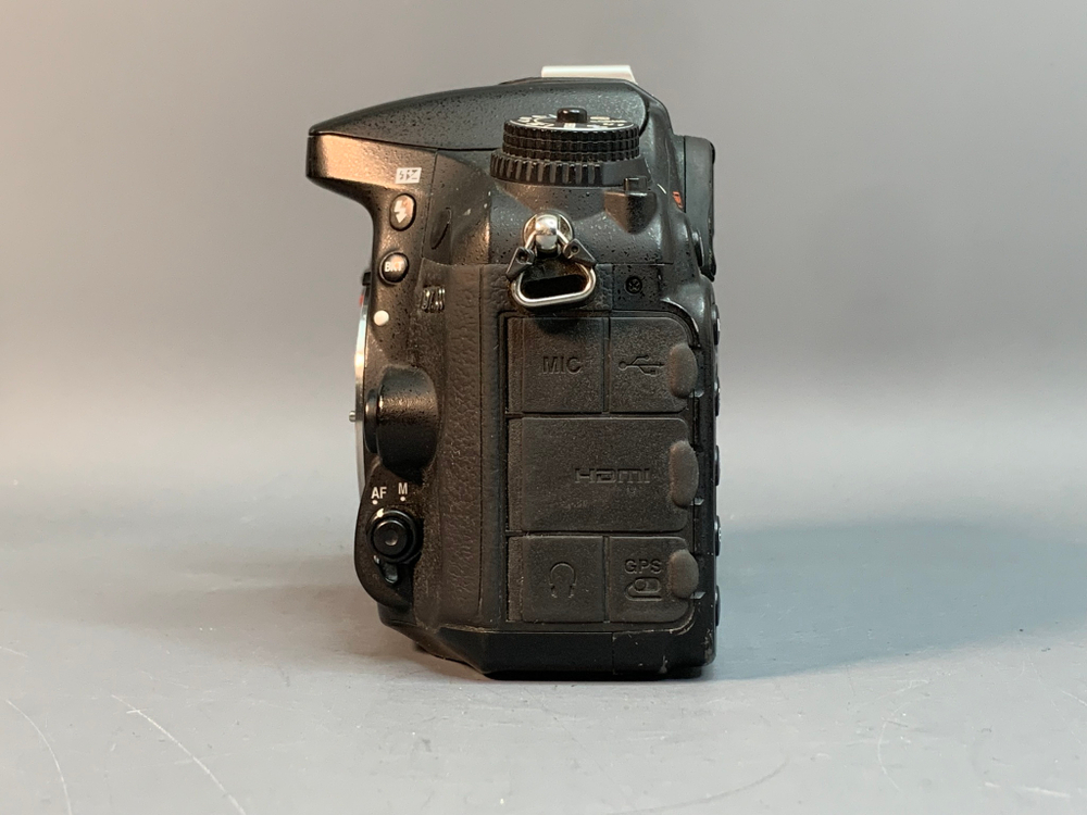 Nikon D7100 Body 114.956 кадров