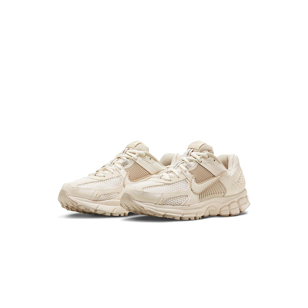 Nike Zoom Vomero 5 WMNS "Sail Light Orewood Brown"