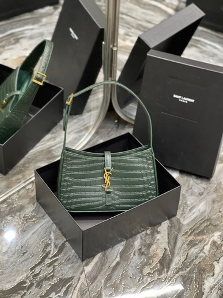 Saint Laurent Le 5 à 7 Hobo Bag