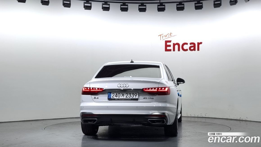 Audi A4 (B9) 40 TFSI Premium (01.2023)