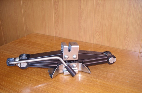 Домкрат ромбический 0,7 т. (СЭД-ВАД)