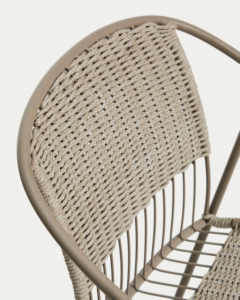 Стул уличный Atrani из стали и веревки цвета таупе