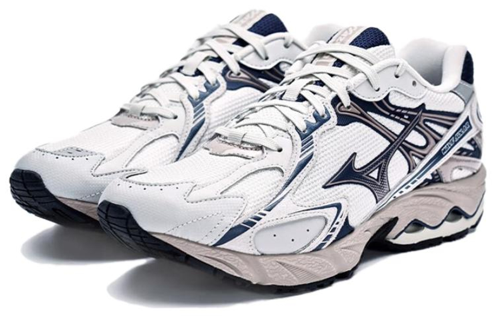 Mizuno Wave Solar V2