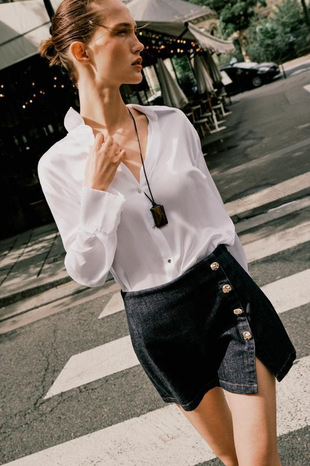 ZARA ДЖИНСОВАЯ ЮБКА-ШОРТЫ Z1975 С ЗАПА́ХОМ И ПУГОВИЦАМИ, СИНИЙ