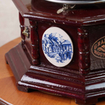 Граммофон с голландской керамикой