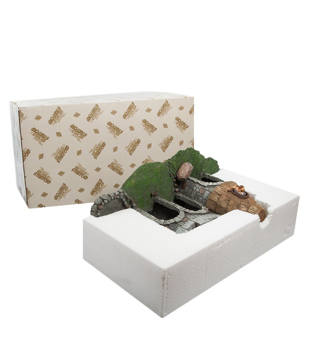 RV-233 Фигурка-стенд «Крепость» (W.Stratford)