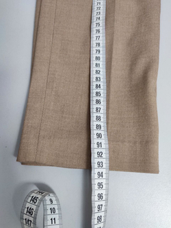 Брюки Uniqlo светлые 42 размер