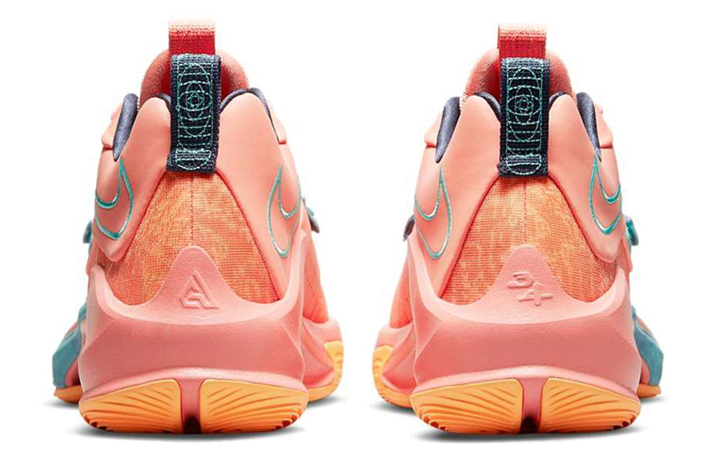 Кроссовки Nike Freak 3 Zoom Ep "Freak"