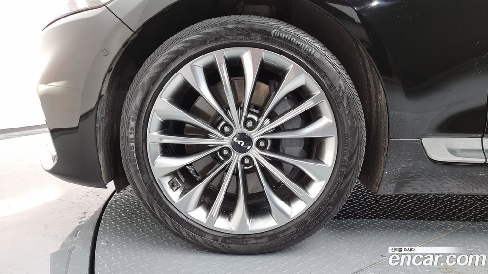Kia The New K9 (Quoris/K900) 2 Generation 3.8 GDI AWD (12.2022)