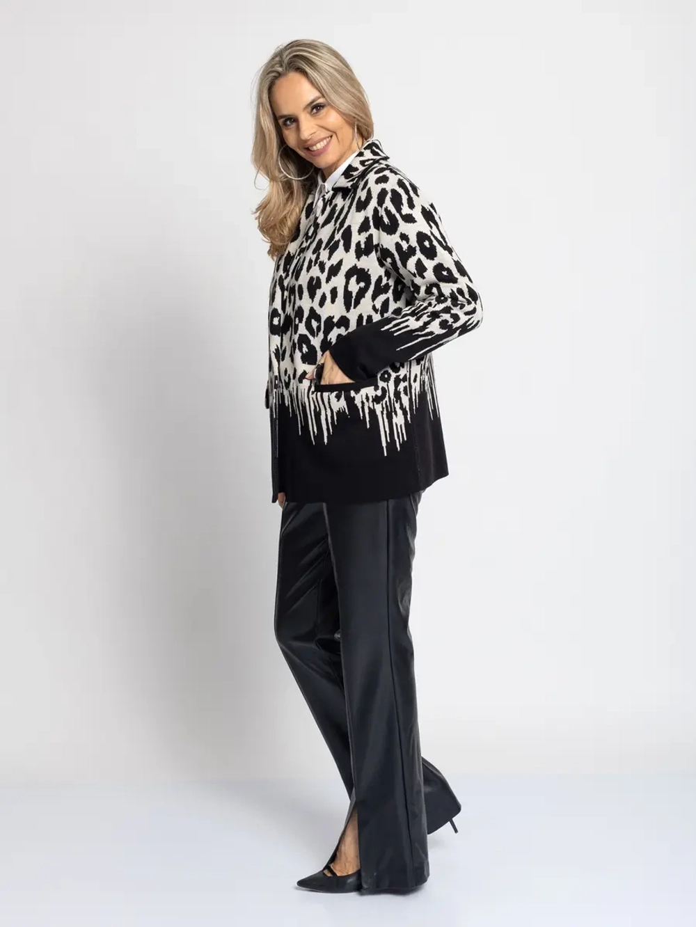 Жакет Д 3303/черно-бежевый