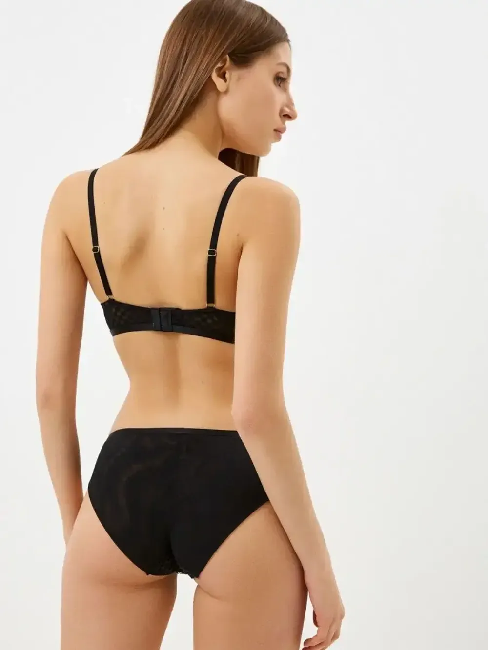 Бюстгальтеры