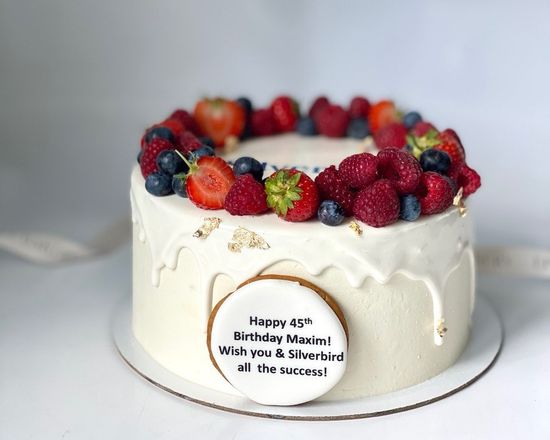 Торт с логотипом на день рождение шефа