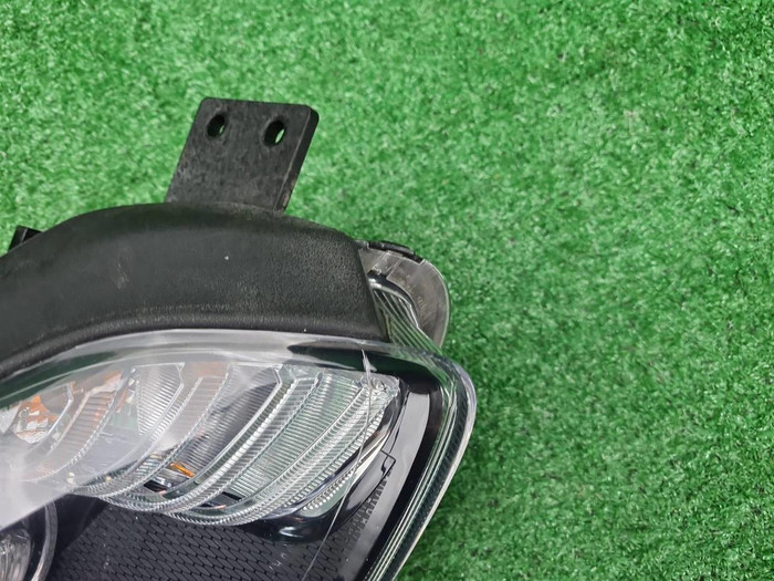 Фара правая Kia Sportage 4 QL (2016-2018) ксенон