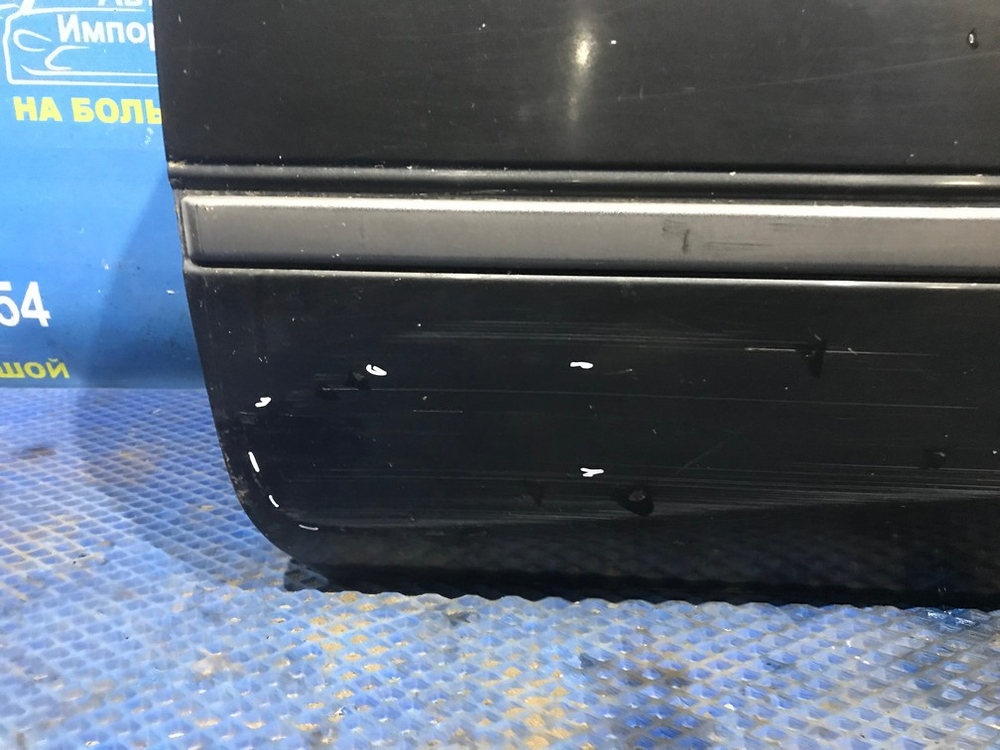 Дверь передняя левая TOYOTA CARINA 1990