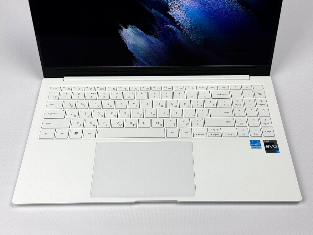 Ультрабук Samsung Galaxy 2 Pro i51240p/8GB(RAM)/512GB(SSD)15.3/FHD/60HZ/Win11