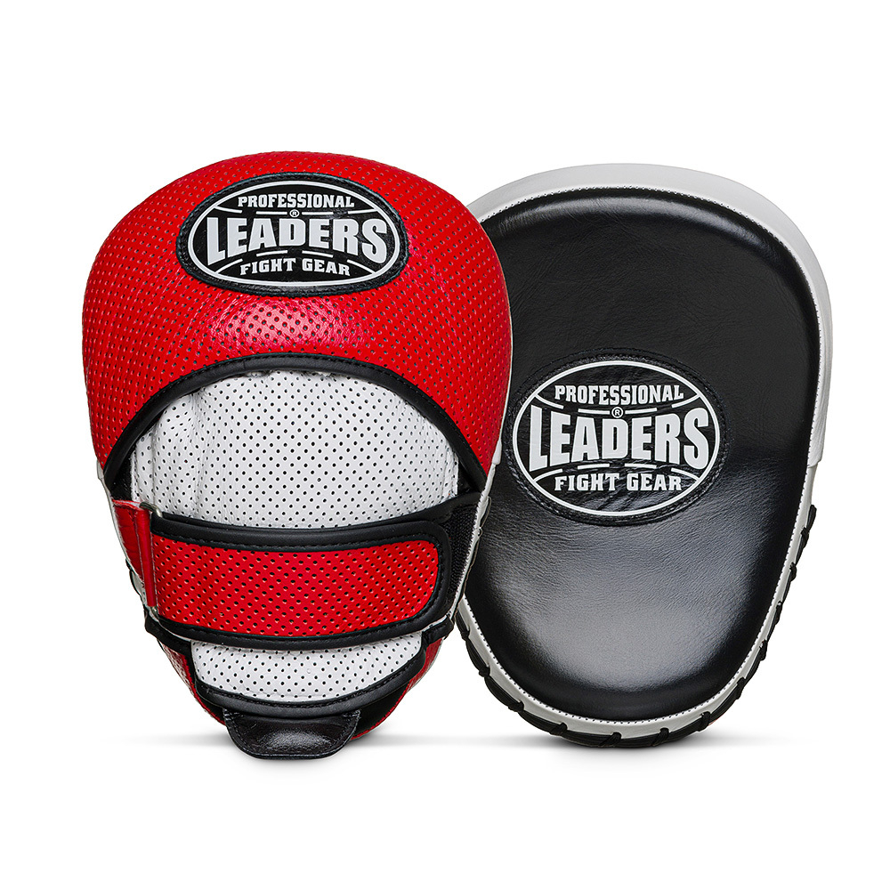 Лапы тренерские Leaders Classic Curved BK/RD/WH