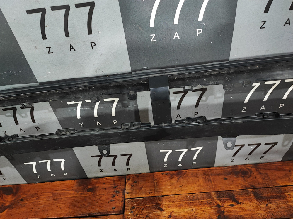 Юбка переднего бампера Toyota RAV4 V (XA50) 18-нв Б/У Оригинал 524110R220