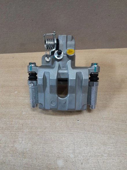 Суппорт задний левый LuxGen 7 44010MP110