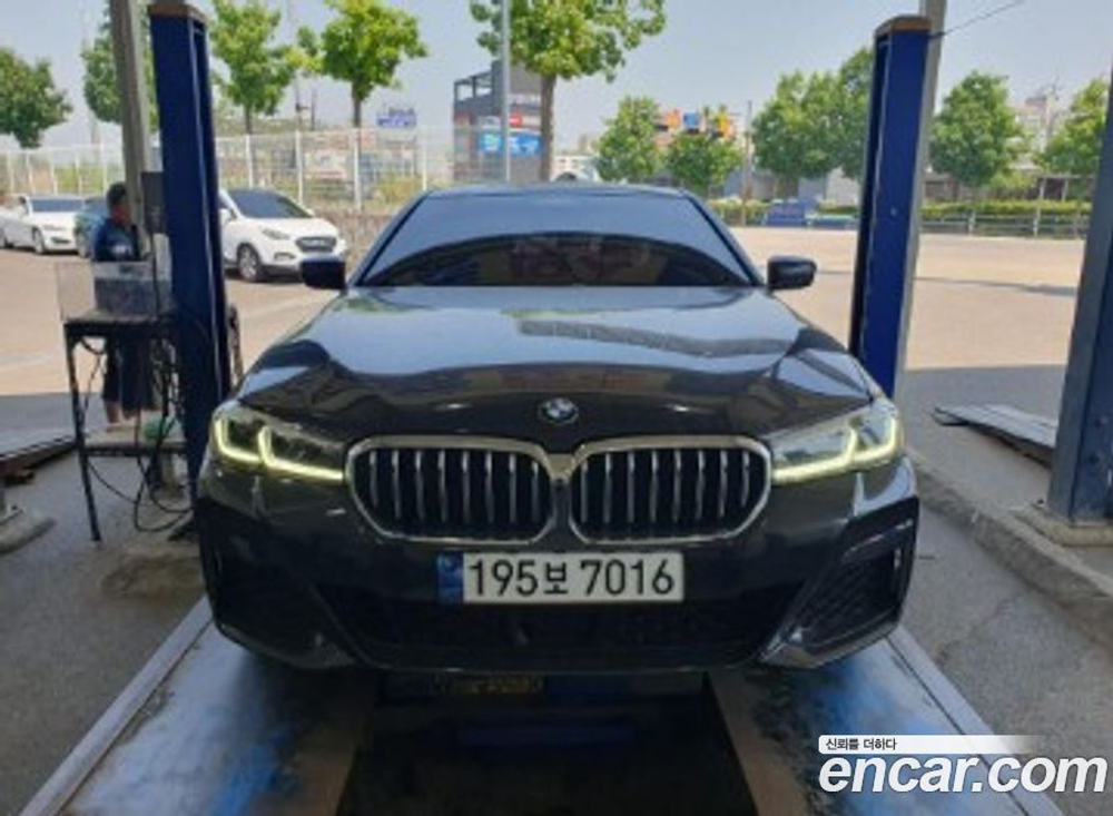 BMW 5 Series (G30) 523d xDrive M Sports (06.2023)