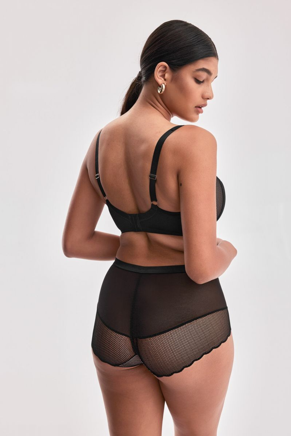 Телесный бюстгальтер Chita с чашкой +size на поролоне (Размер: 90F) (Цвет: телесный)