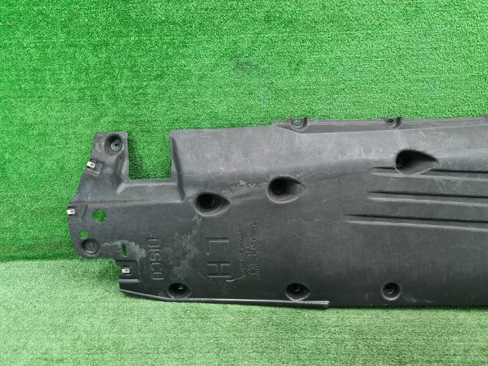 Защита днища левая LR Discovery Sport (2019-н.в.)