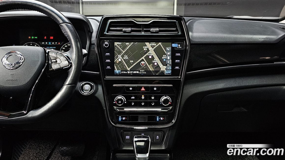 KG Mobility (Ssangyong) Very New Tivoli Бензин 1.5 2WD (04.2020)