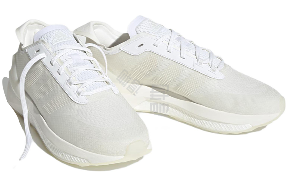 Кроссовки Adidas Avryn