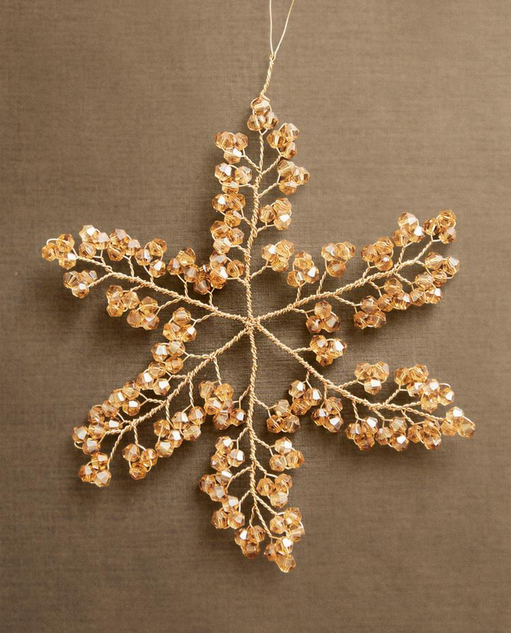 ZARA HOME ЕЛОЧНОЕ УКРАШЕНИЕ «ЦВЕТЫ» ИЗ БУСИН, КАРАМЕЛЬНЫЙ