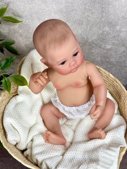 Кукла Реборн виниловая 48см без одежды (FA-822W)